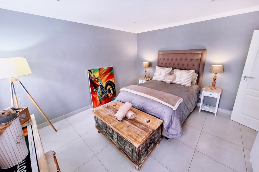 4 Bedroom Property for Sale in Marina Martinique Eastern Cape